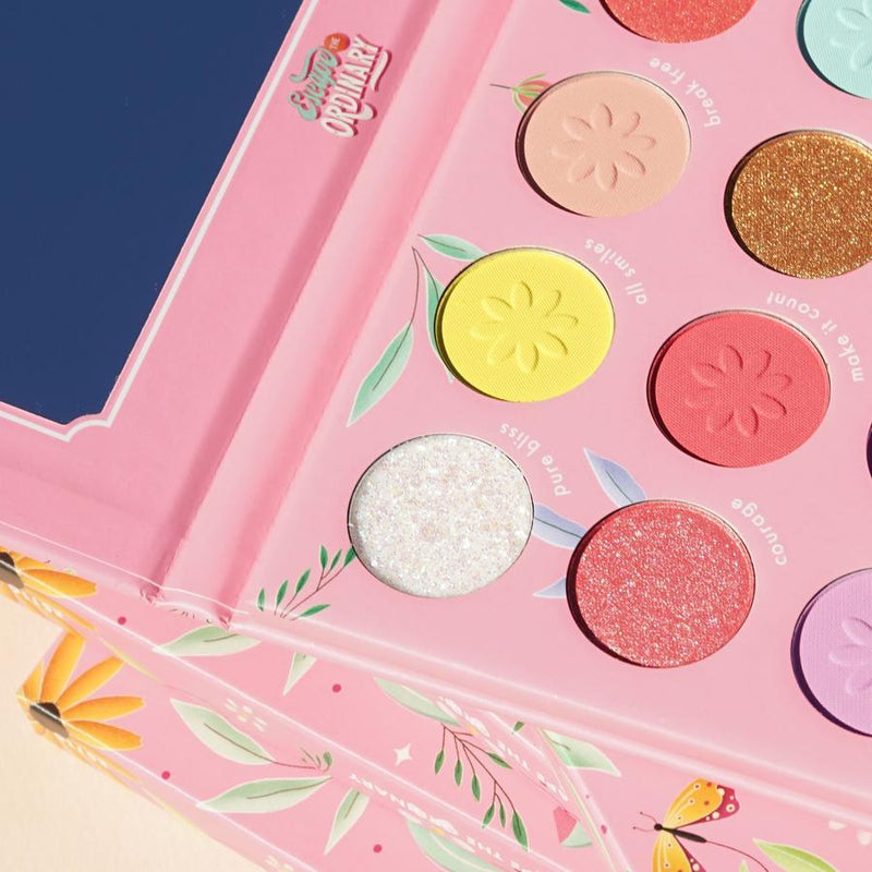 Kara Escape The Ordinary Shadow Palette "NEW"